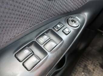 Hyundai Tucson 2.0CRDi 103kW 4x4 TAŽNÉ ČR - 16