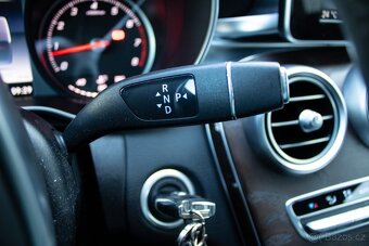 Mercedes-Benz C trieda Kupé 200 - 16