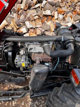 AGT 835 - 16