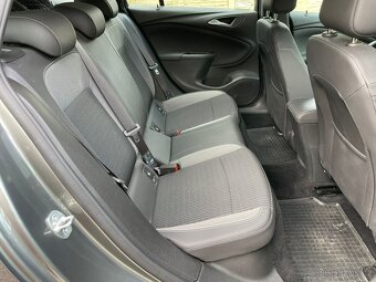 Opel Astra 1.5 Cdti 1.MAJIT ČR KAMERA NEHAVAR. DPH - 16