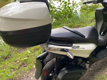 Piaggio Mp3 300 Yourban LT (2018) - 16