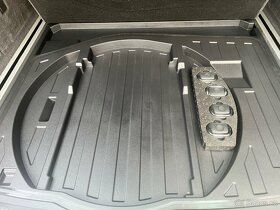 Prodám AUDI A6 Allroad 3.0 TDI 140 kw 2017 - 16
