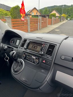 Volkswagen T5.1 Multivan 103kw DSG 2x šoupačky - 16