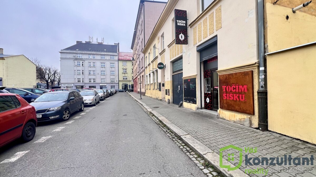 PRONÁJEM KANCELÁŘSKÝCH PROSTOR V CENTRU OSTRAVY – IDEÁLNÍ MÍ - 17