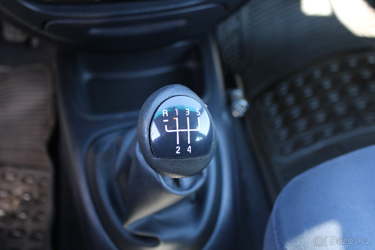 Renault Mégane 1,4 i 16V ČR,KLIMATIZACE,2003 - 17