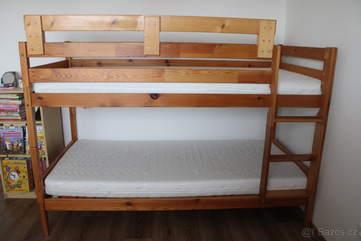 Patrová postel z masivu, palanda - 17