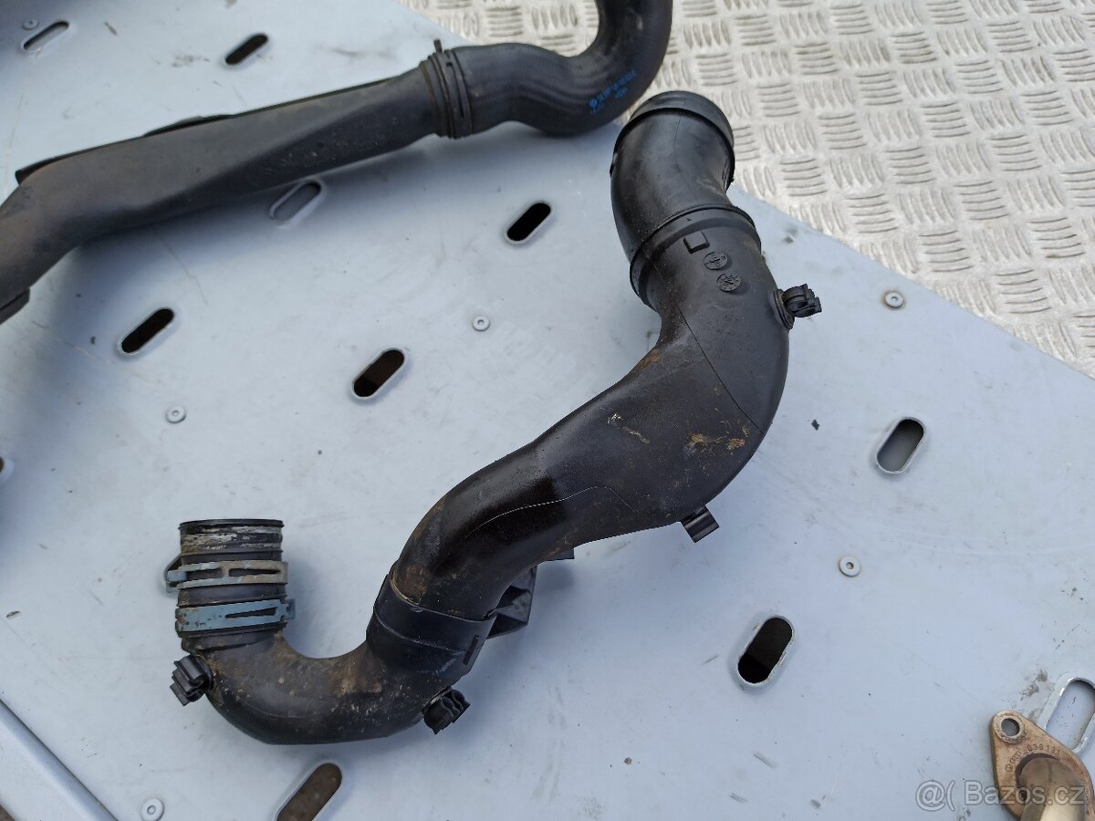 PŘÍSLUŠENSTVÍ MOTORU - VW / ŠKODA 1,9 TDi 74kW ATD - 17