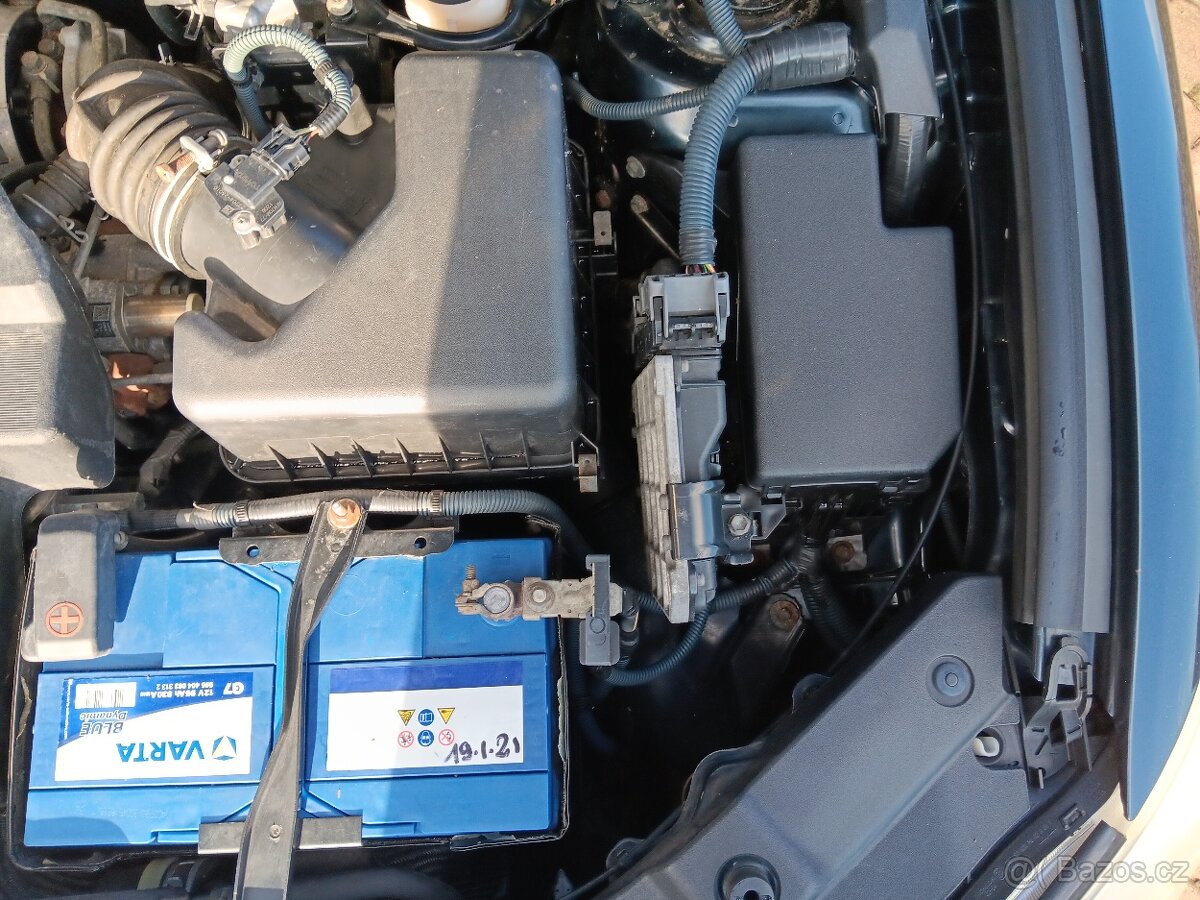 Toyota RAV4 2.2 D4D 110 KW 4x4 - 17