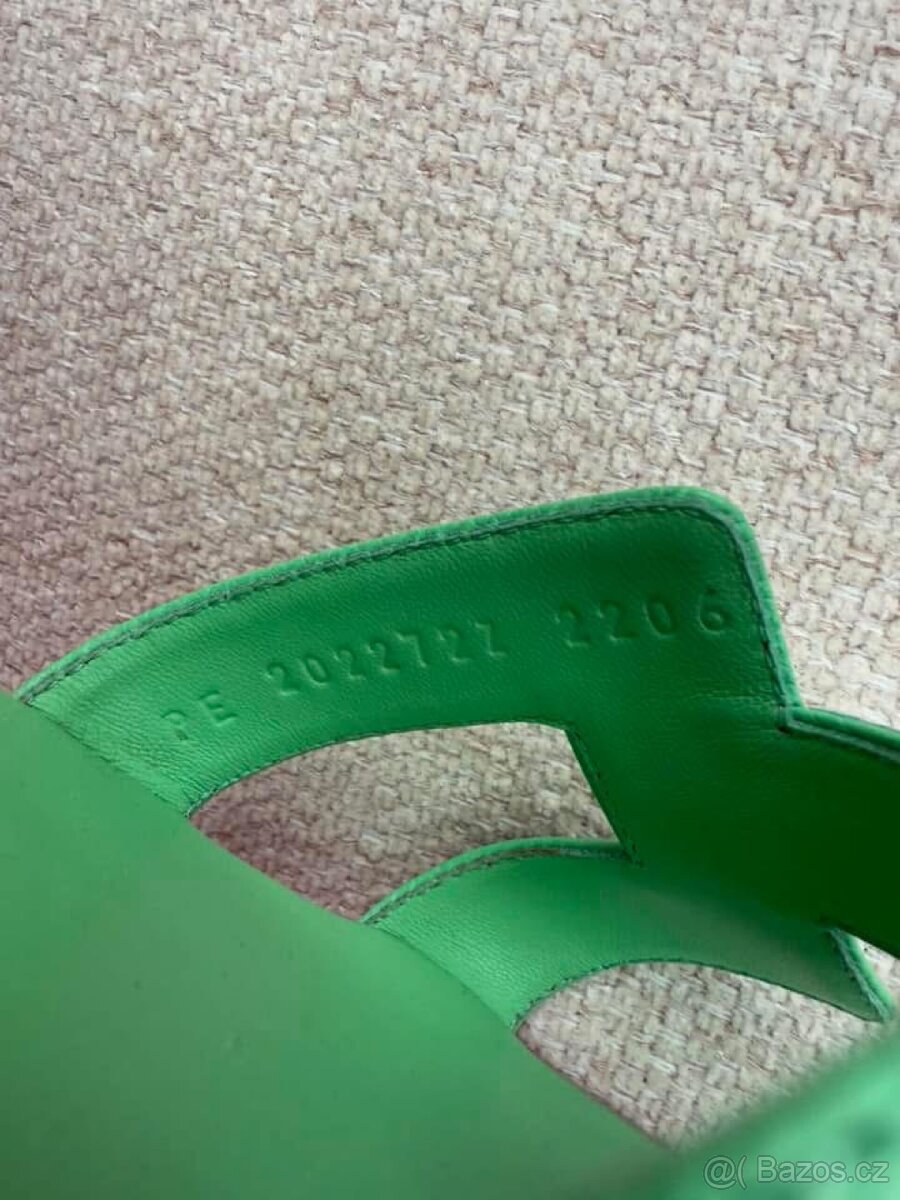 Pantofle Hermes - 17