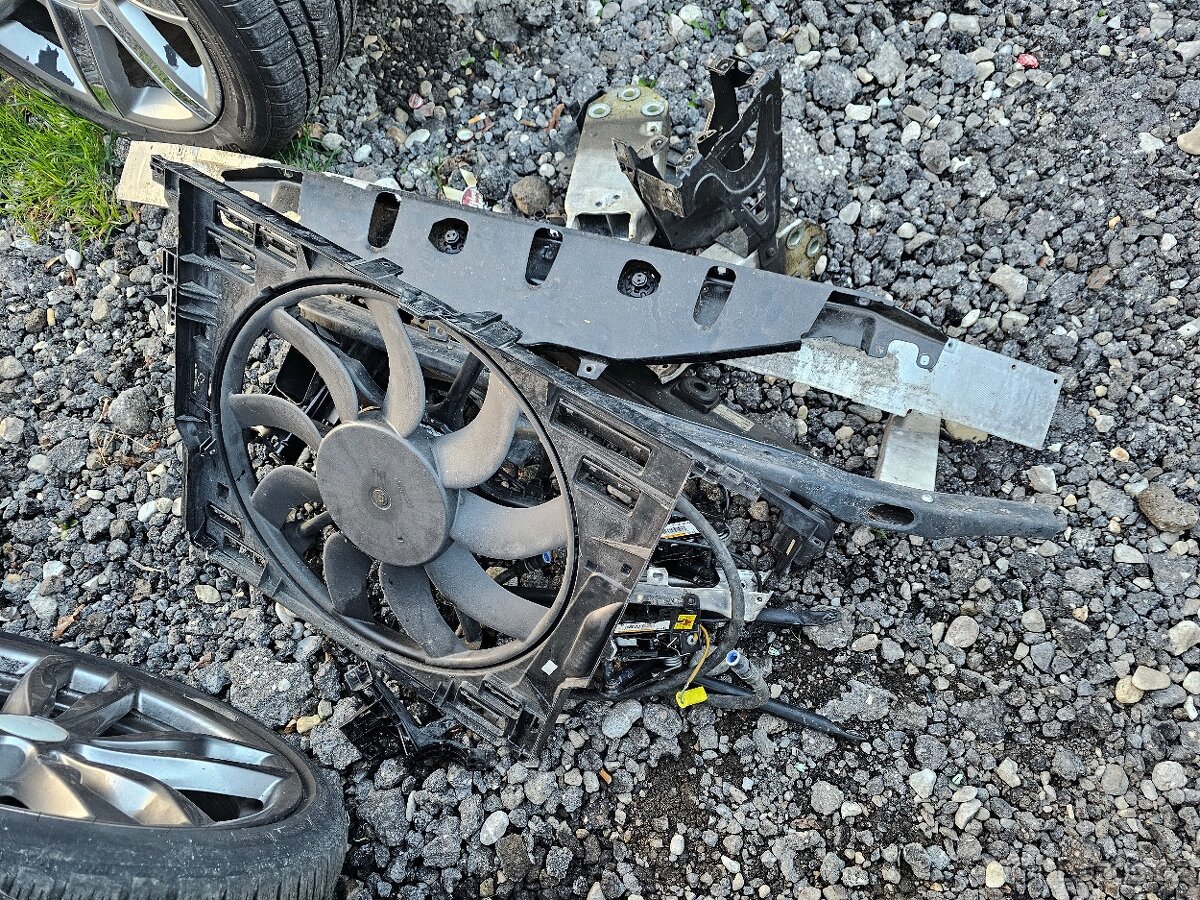 BMW M550d xDrive 280Kw, F10 ,F11,ND Z tohoto vozu - 17