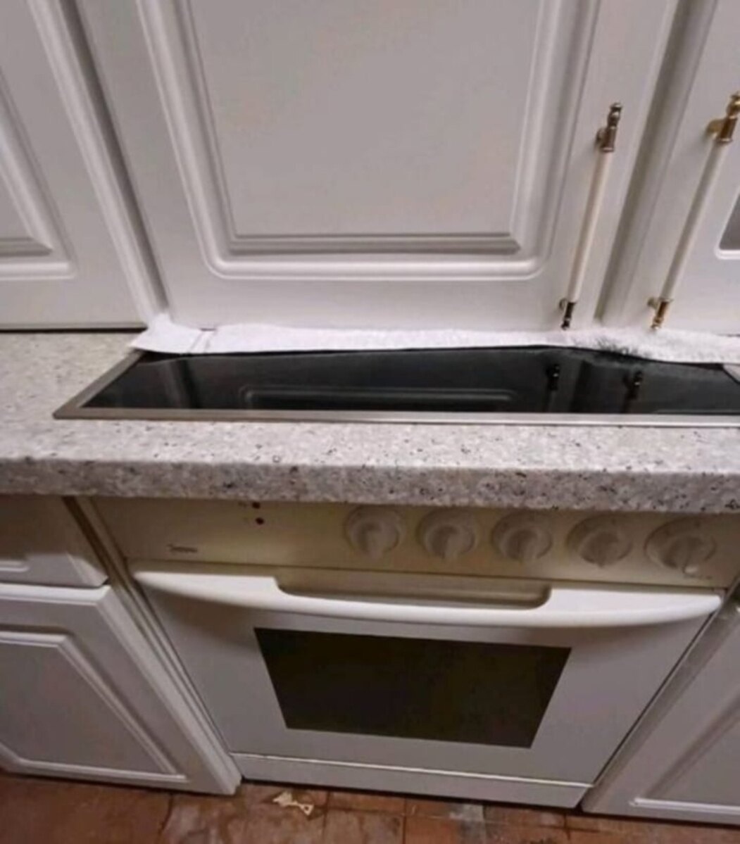 Krásná venkovská kuchyně se spotřebiči,5456 - 17