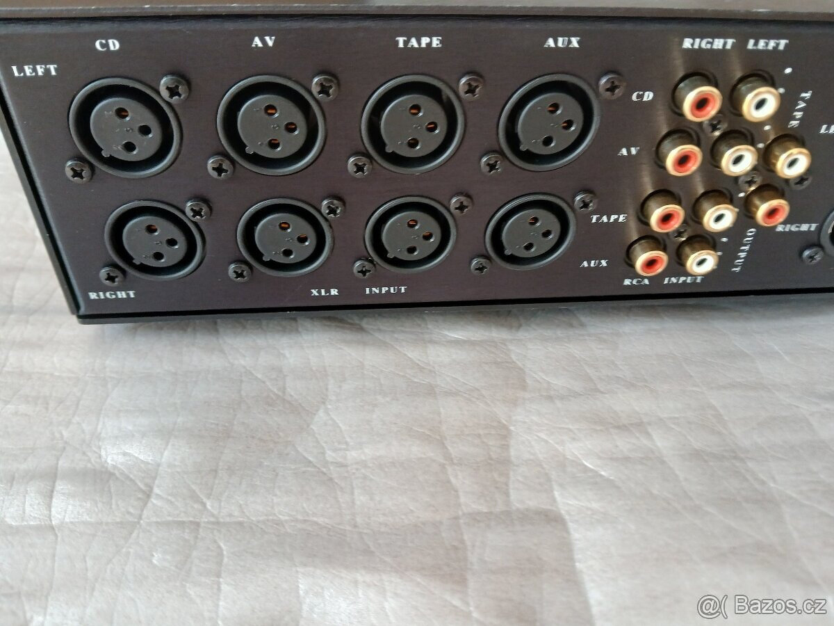 AUDIO EXPERIENCE Balanced A1 - ELEKTRONKOVÝ PŘEDZESILOVAČ - 17