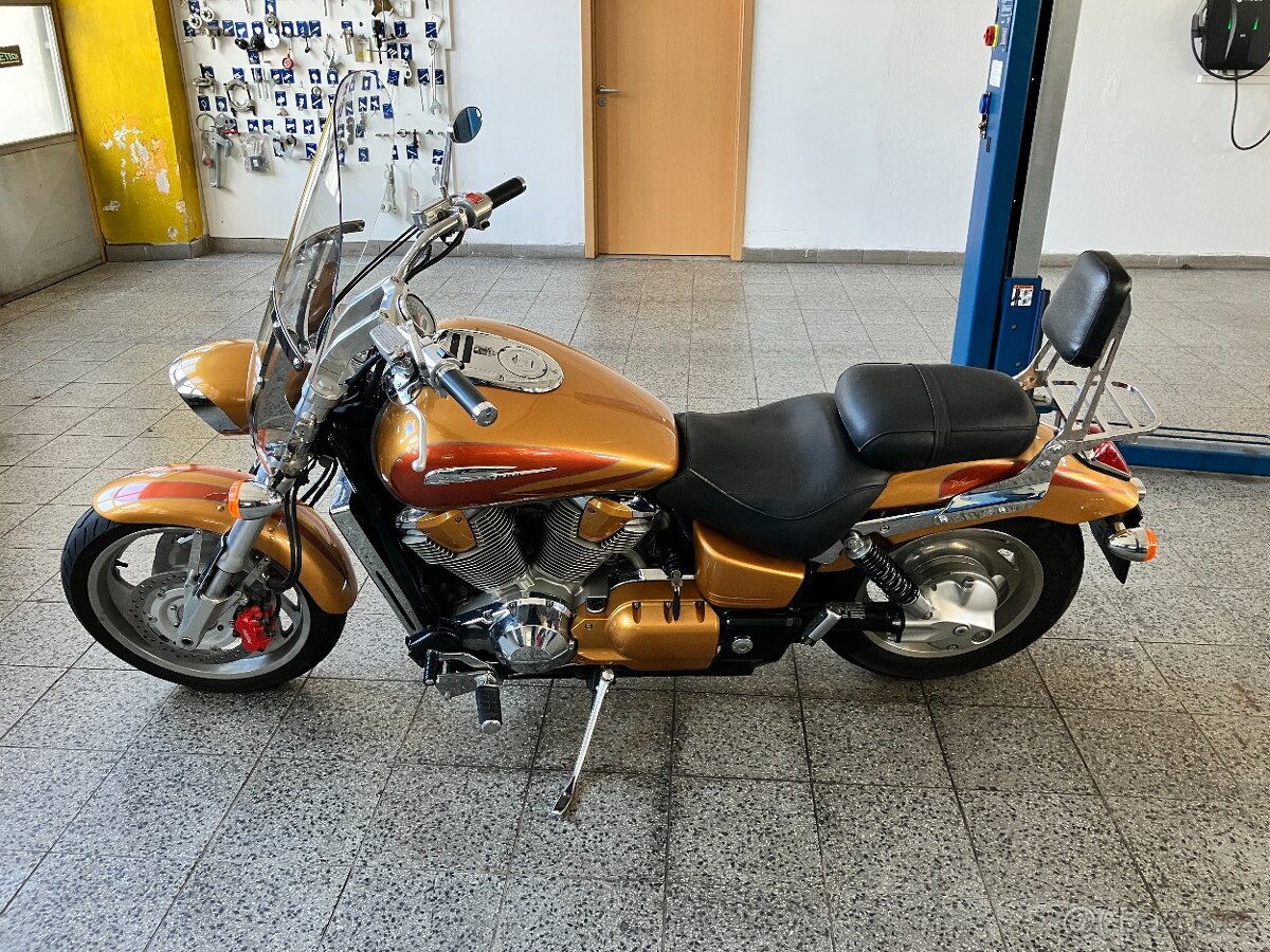 Honda VTX - 17