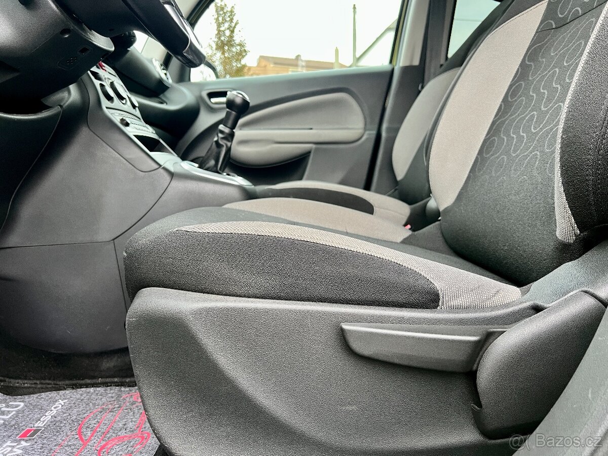 Citroen C3 Picasso 1.4i 70 kW Stav,Klima,Tempomat - 17