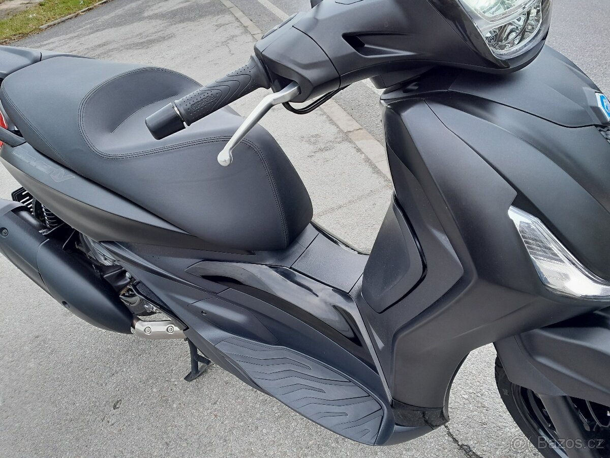 Piaggio Beverly 300 HPE, 2023, TOP stav, 6000km - 17