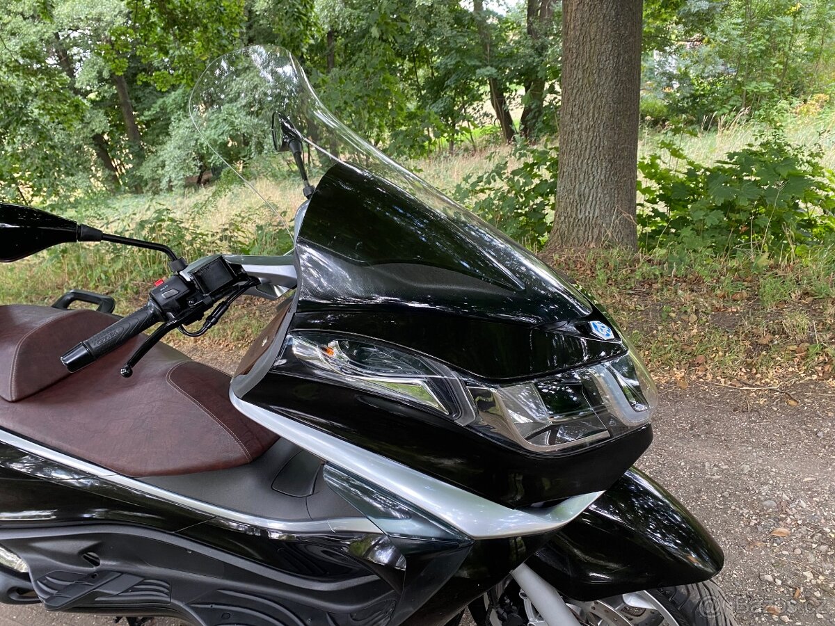 Piaggio X10 500 - 17