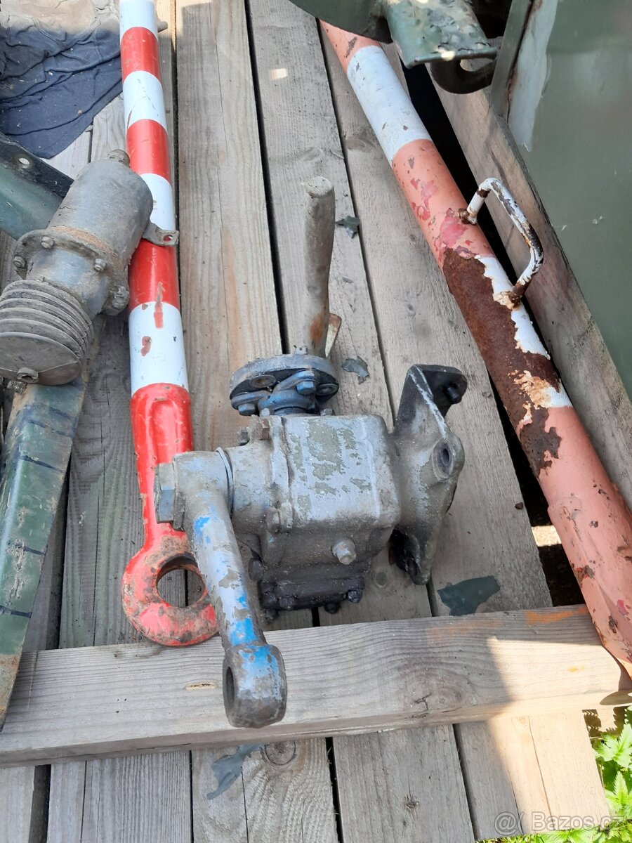 Praga V3S náhradní díly - 17