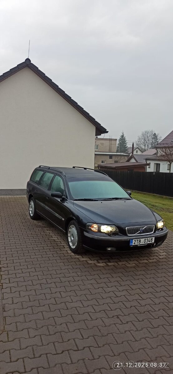 VOLVO V70 - 17
