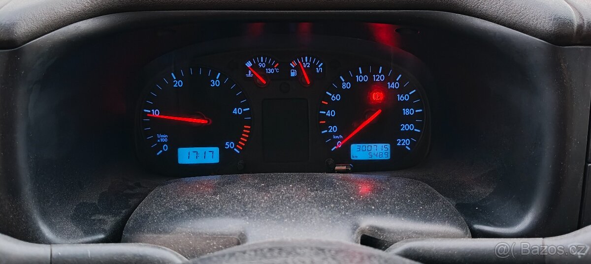 Transporter T4 1.9 Td - 17