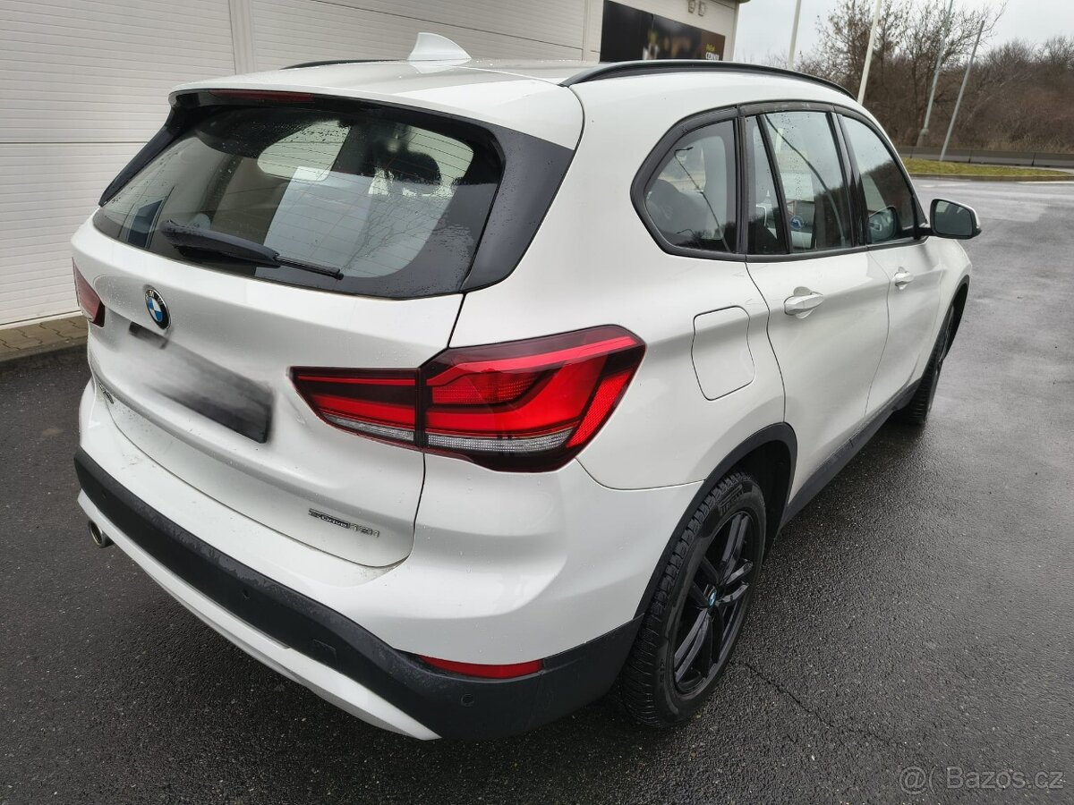 BMW X1 sDrive 18i - 17