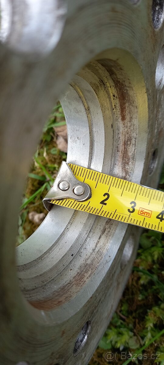 Alu kola Bene PEUGEOT/FORD 15",pneu 195/50R15,podložky 20 - 17