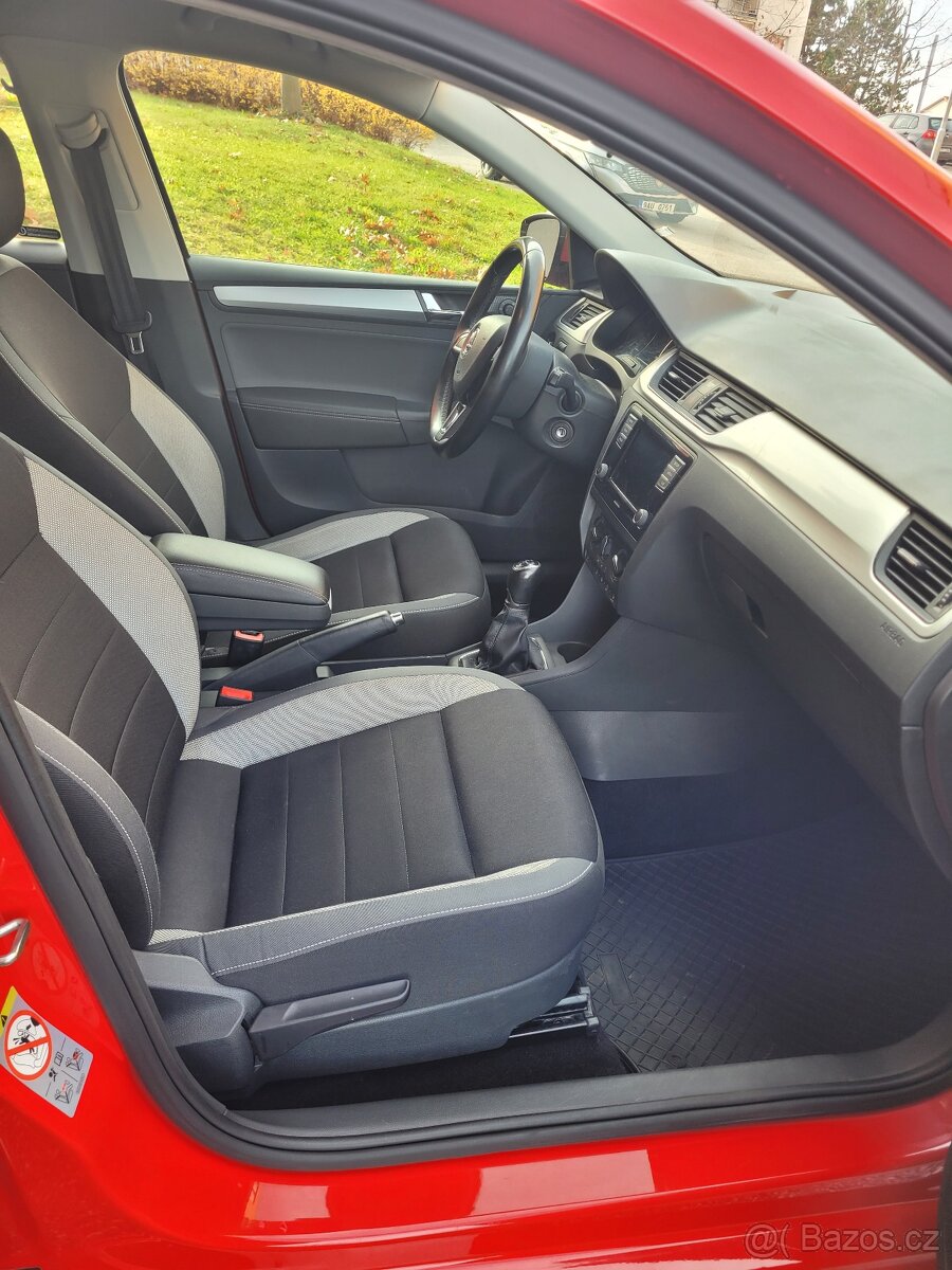 Rapid 1.0TSI 70kW (143tkm) pěkný stav - 17