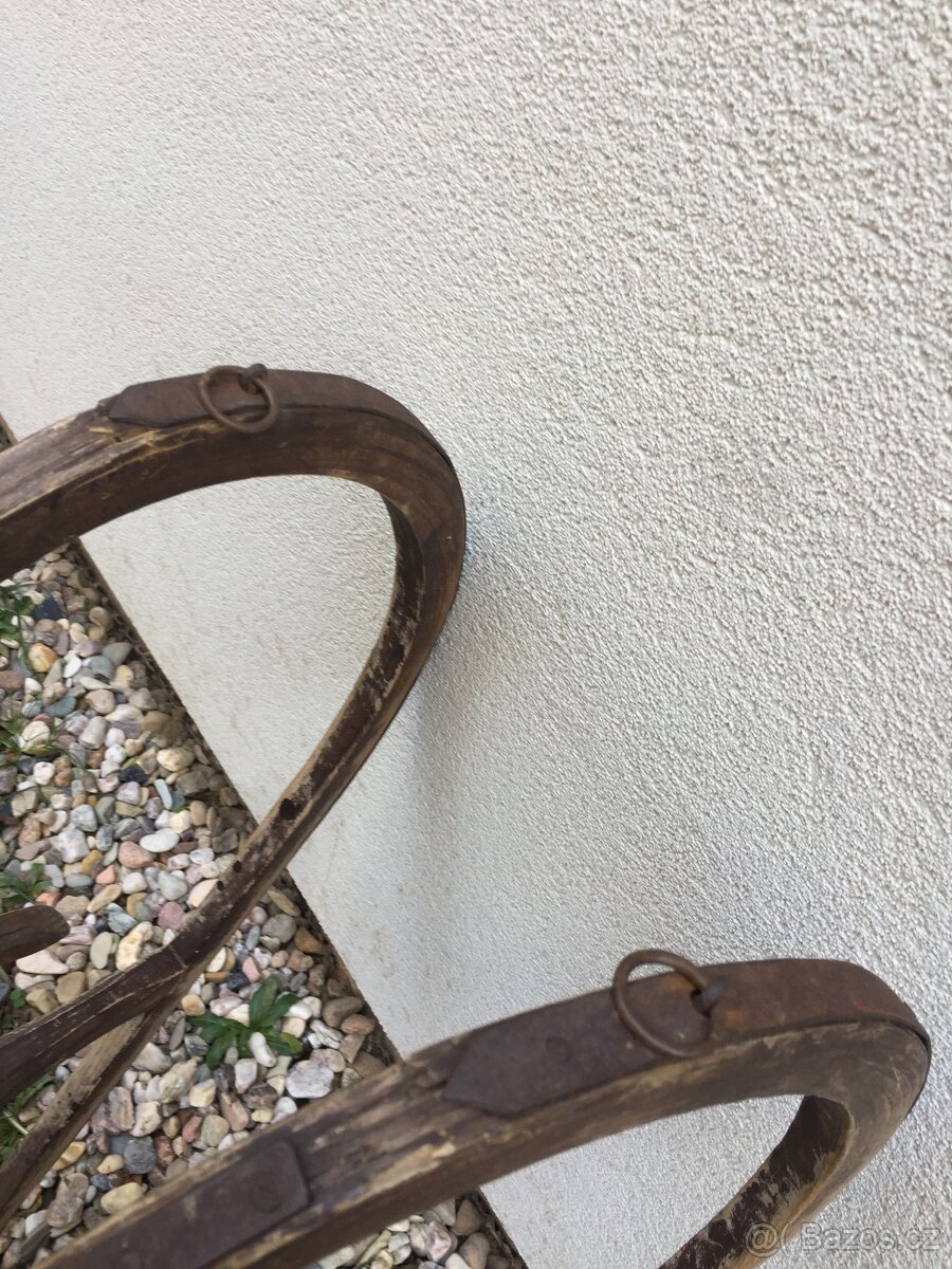 stoleté sáně saně sáňky.... - 17