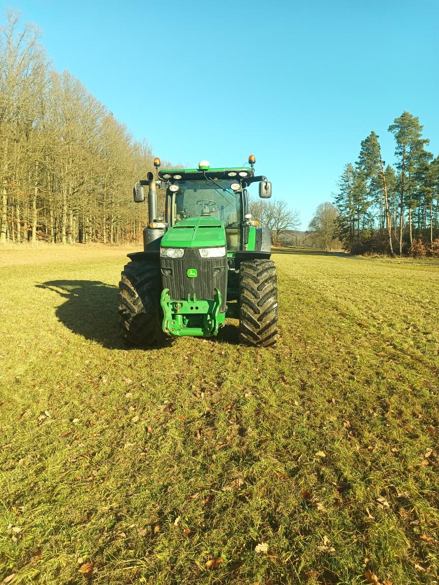 TRAKTOR JOHN DEERE 8285R - 17