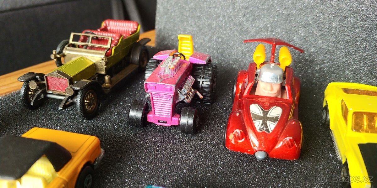 Matchbox - 17