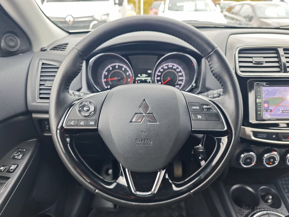 ASX 100let 1.6 MIVEC 86kW po prvním majiteli - 17