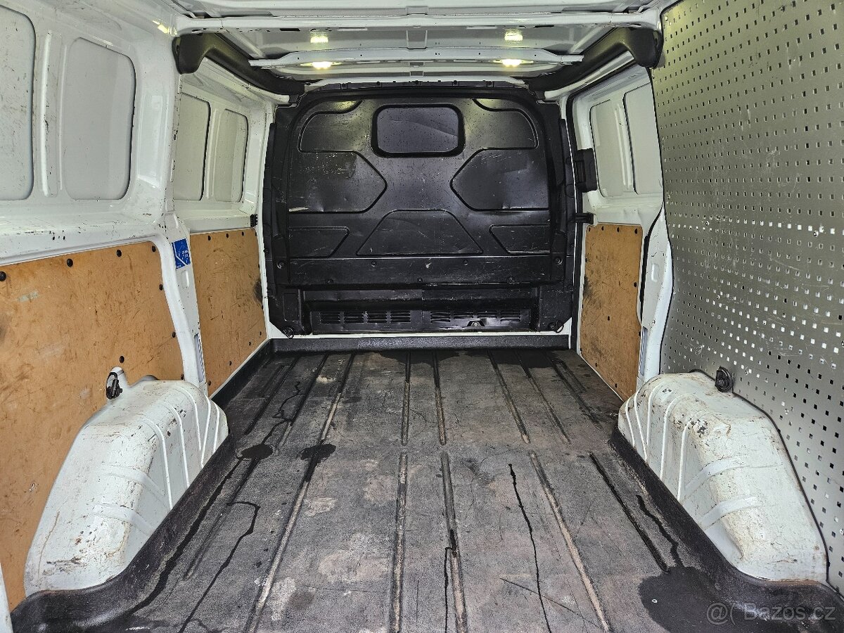 FORD CUSTOM 2.2 74KW 2015 3MÍST L1H1 DPH - 17