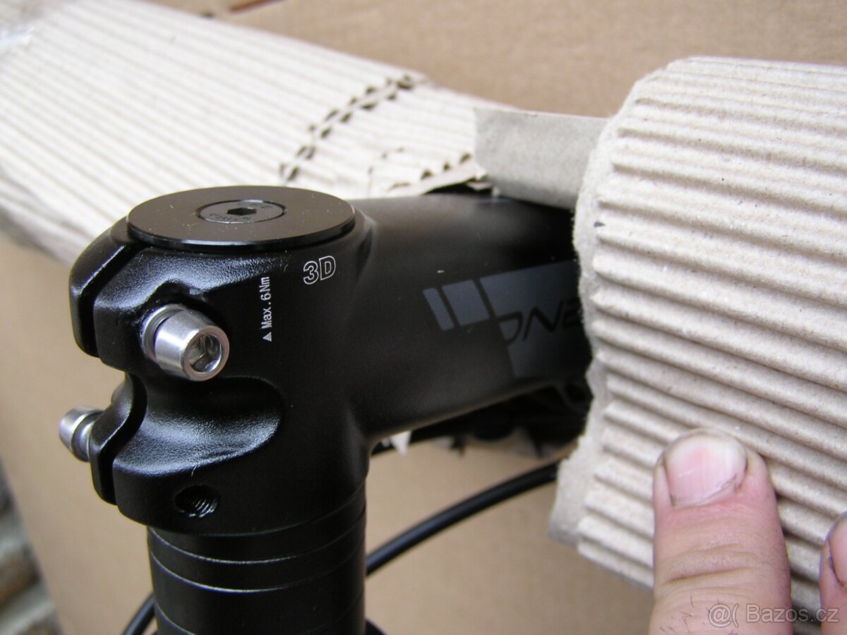 NOVÉ horské kolo Škoda/Shimano CUES/ MTB 29"vel. L-20 - 17