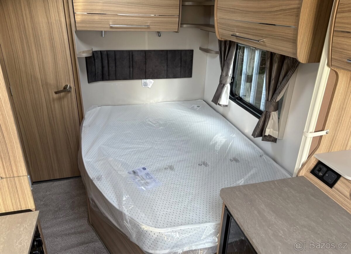 NOVÝ ANGLICKÝ KARAVAN BAILEY PHOENIX GT-75 R-440 (2025) - 17