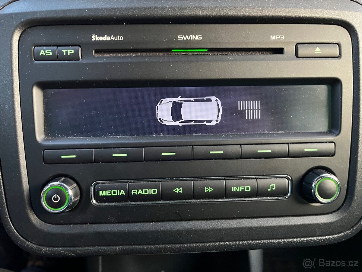 ŠKODA Roomster Ambition 1.2 TSI 63 kW, CZ, serviska - 17