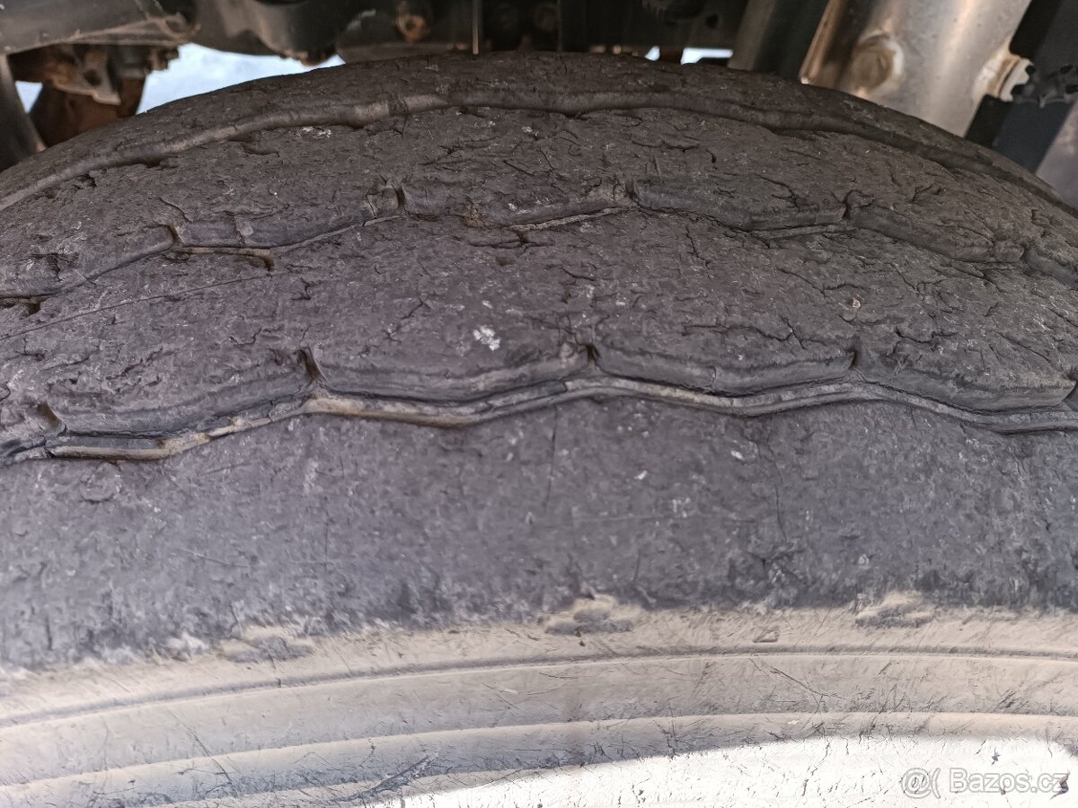 Iveco Trakker AD410T Sklápěč S1 SCHMITZ 2019 32t km - 17