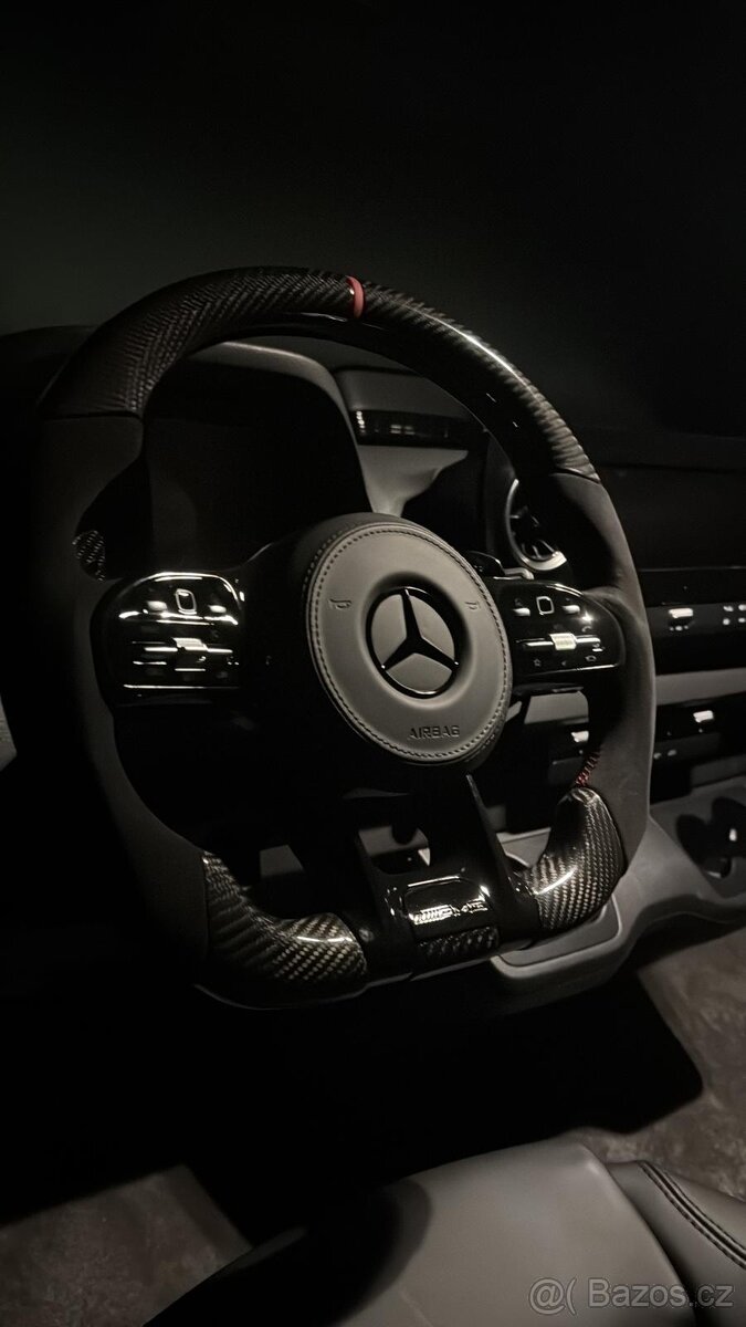 Volant Mercedes-Benz AMG - 17