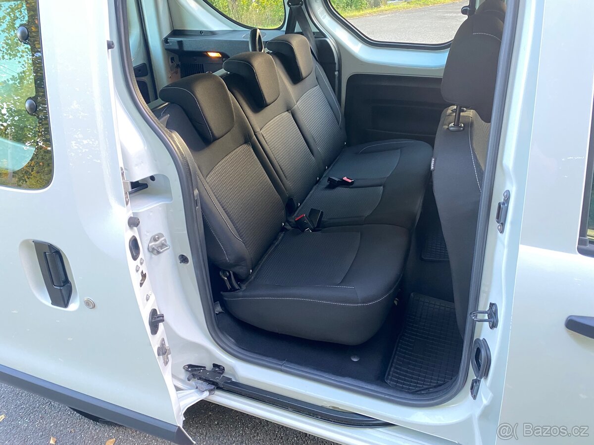 Dacia Dokker 1.3 75kw 1.Maj ČR DPH - 17