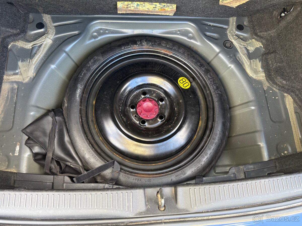 Toyota Auris 1.4 D-4D 66kw - 17