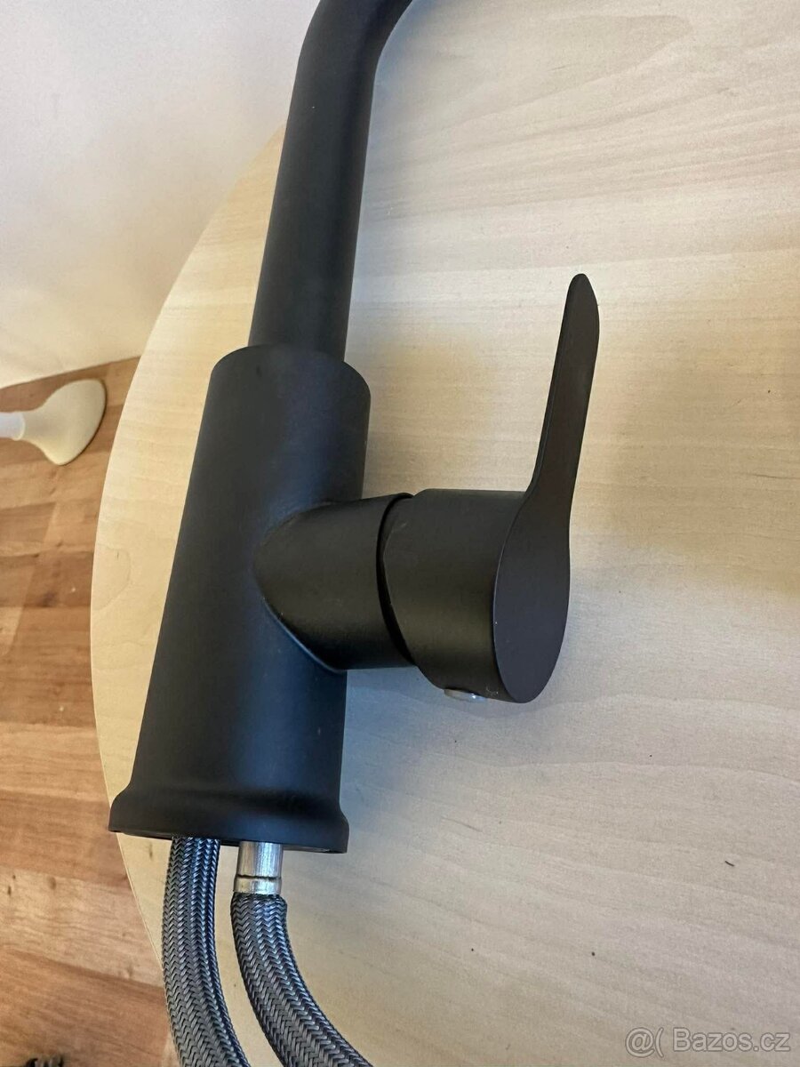 Kuchyňský granitový dřez (1136) - 17