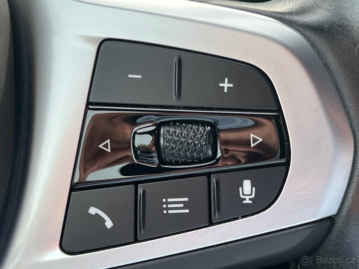 BMW 530d 210kw r 2022 HUD 4x Klima LED tažné - odpočet DPH - 17