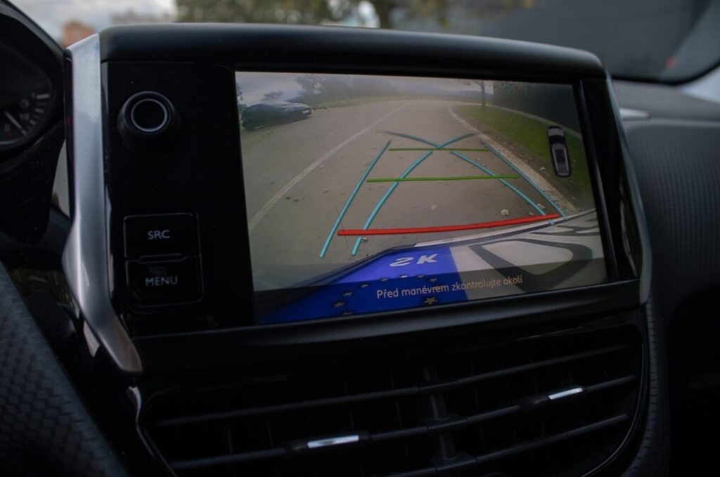 Peugeot 2008 1.2 PureTech Style - 17