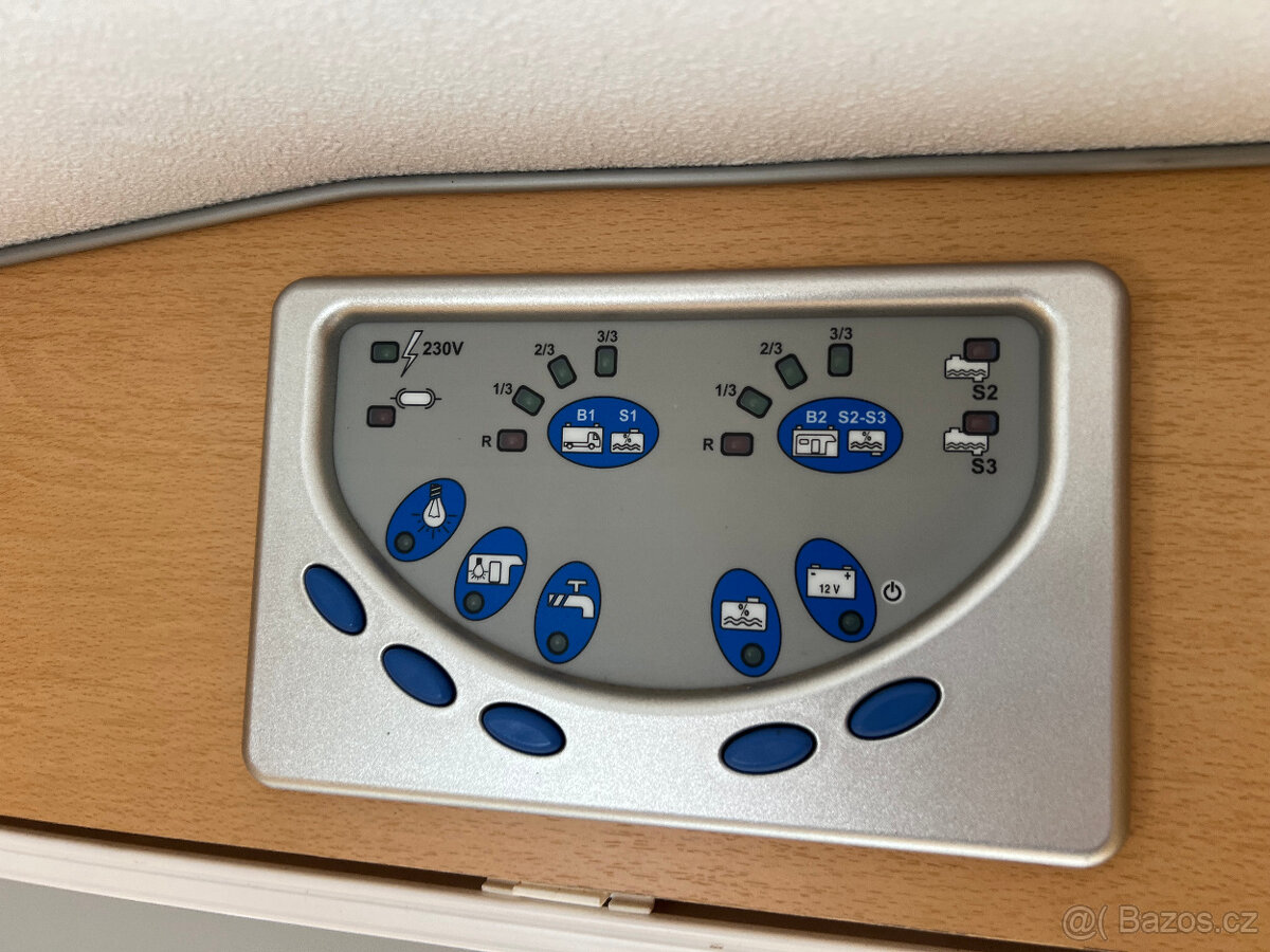 Obytné auto Ford Sirio 592 Roller, Rok 2008 - 17