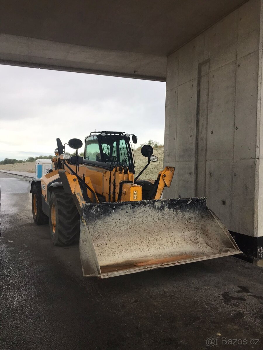 17 - ti metrový manipulátor JCB 540-170 rok 2016 - 17