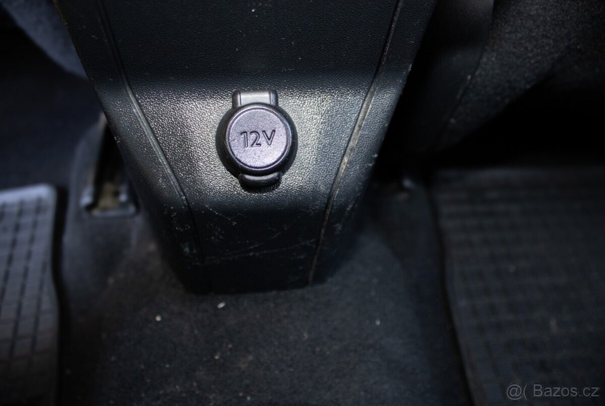 Peugeot 2008, servisované,100% - 17