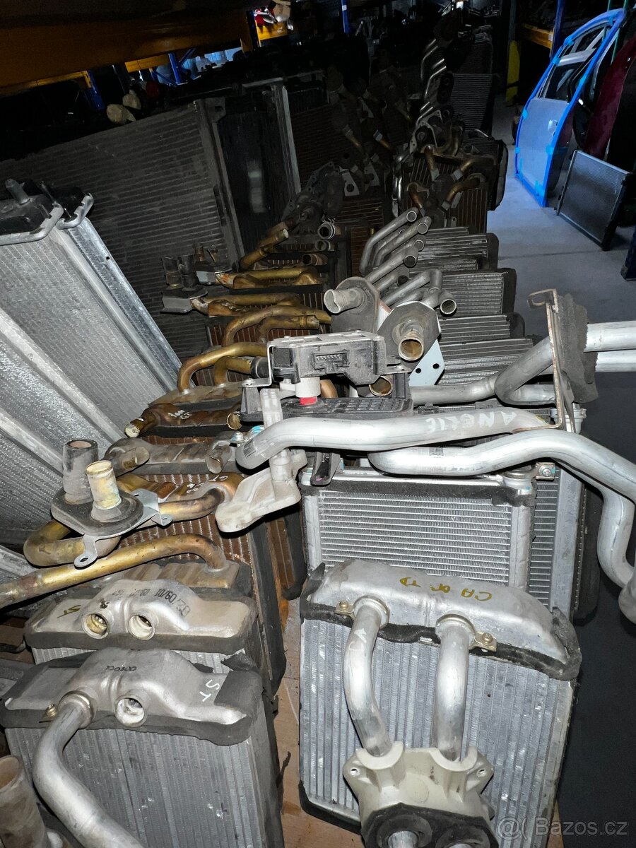 MITSUBISHI CHLADIČE,RADIÁTO,TLUMIČE, KARDANY,MOTORY,Ř.JEDNOT - 17