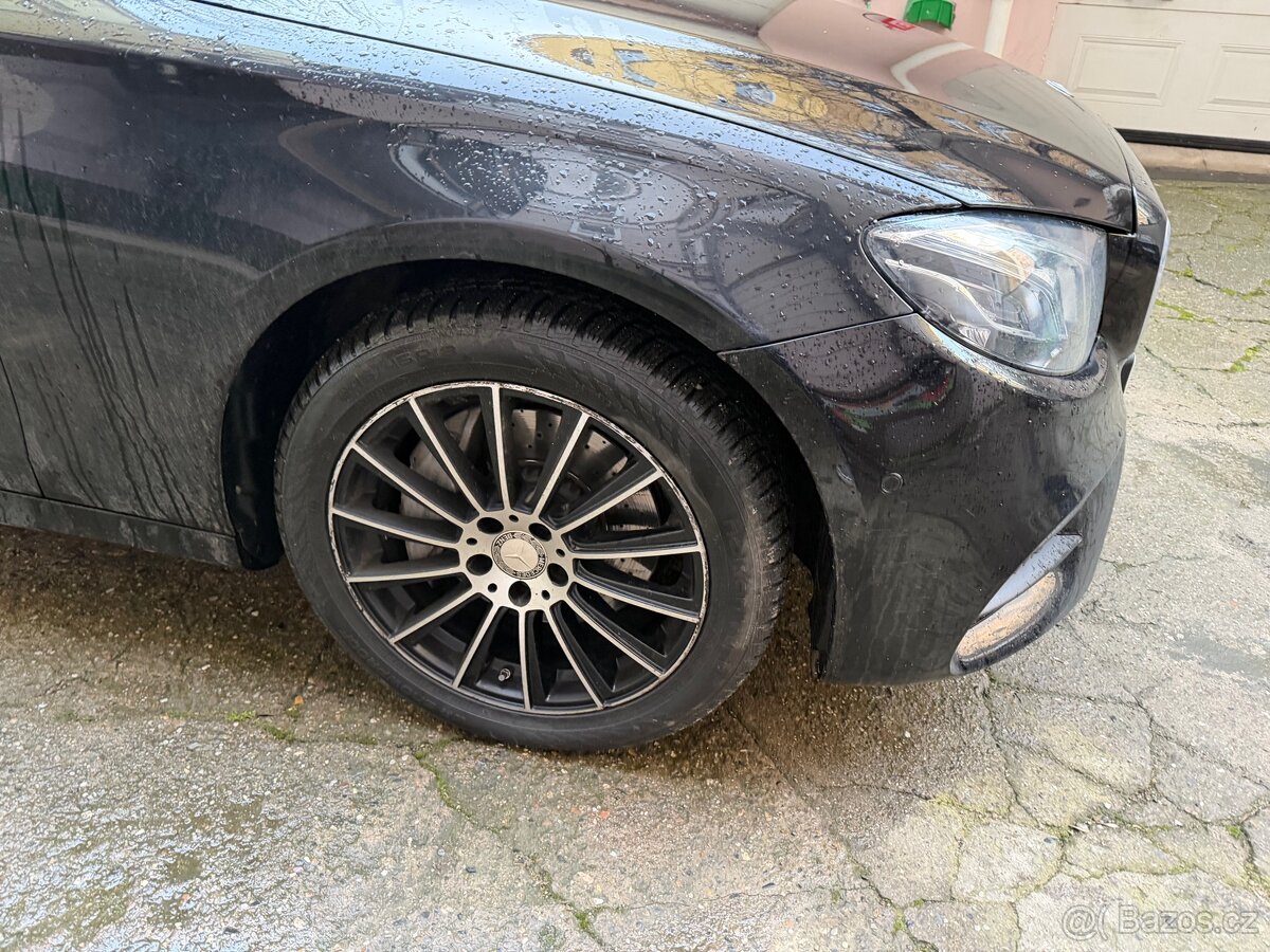 Mercedes E 220d - 17