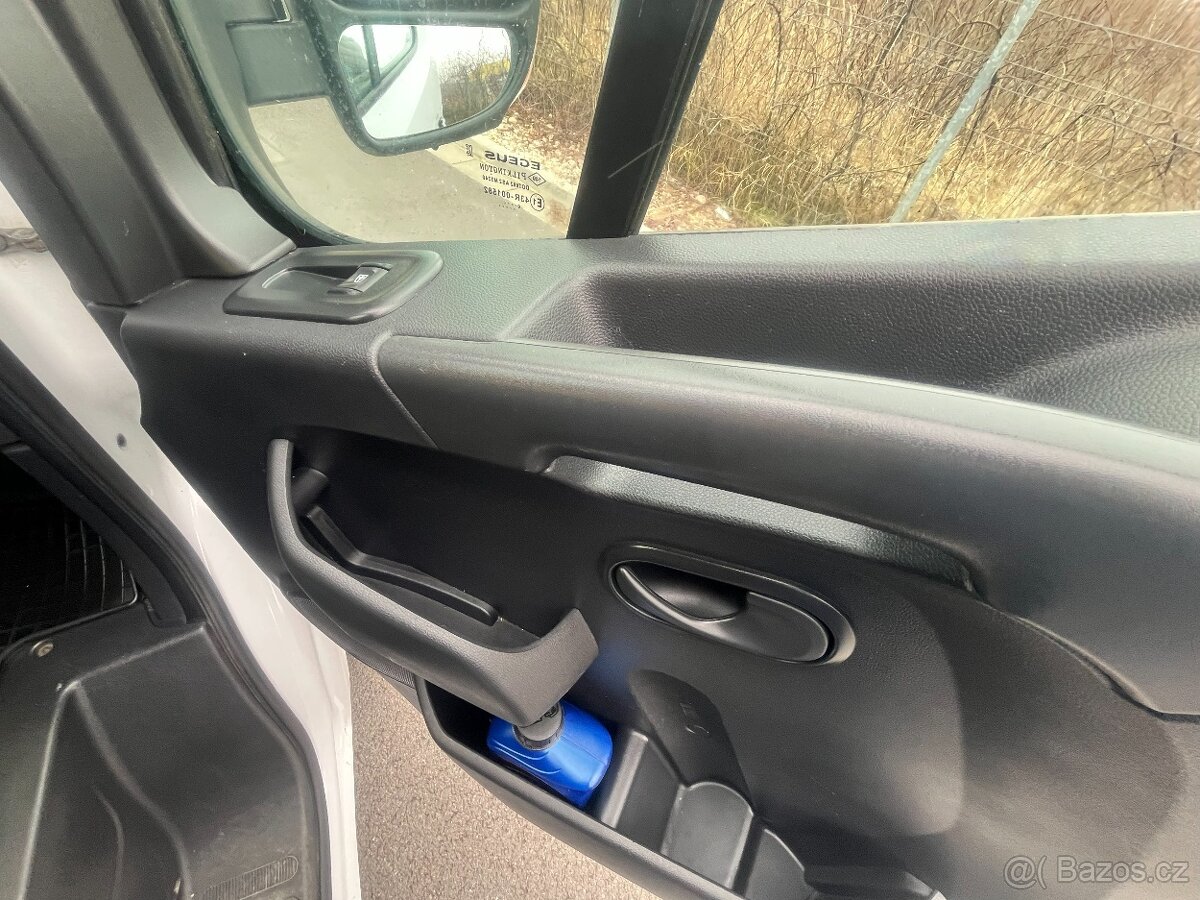 Renault Master L4H2 , 1 majitel, 249 000 bez DPH r.11/2020 - 17