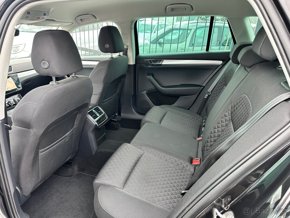 Škoda Superb 2.0TDi VIRTUAL,KAMERA,1.MAJ. - 17