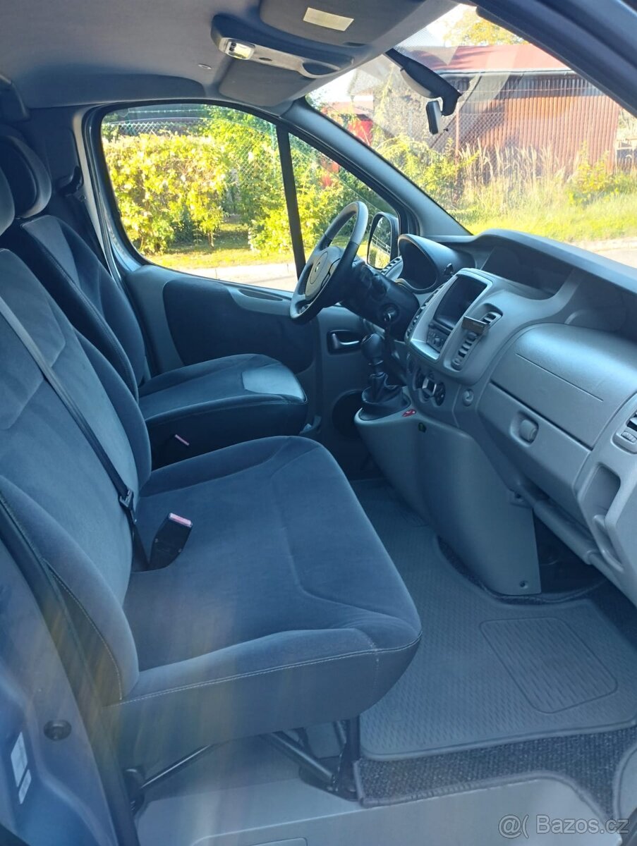 Renault Trafic 2.0DCI 84kW, 2013, 9 MÍST, BLACK EDITION - 17