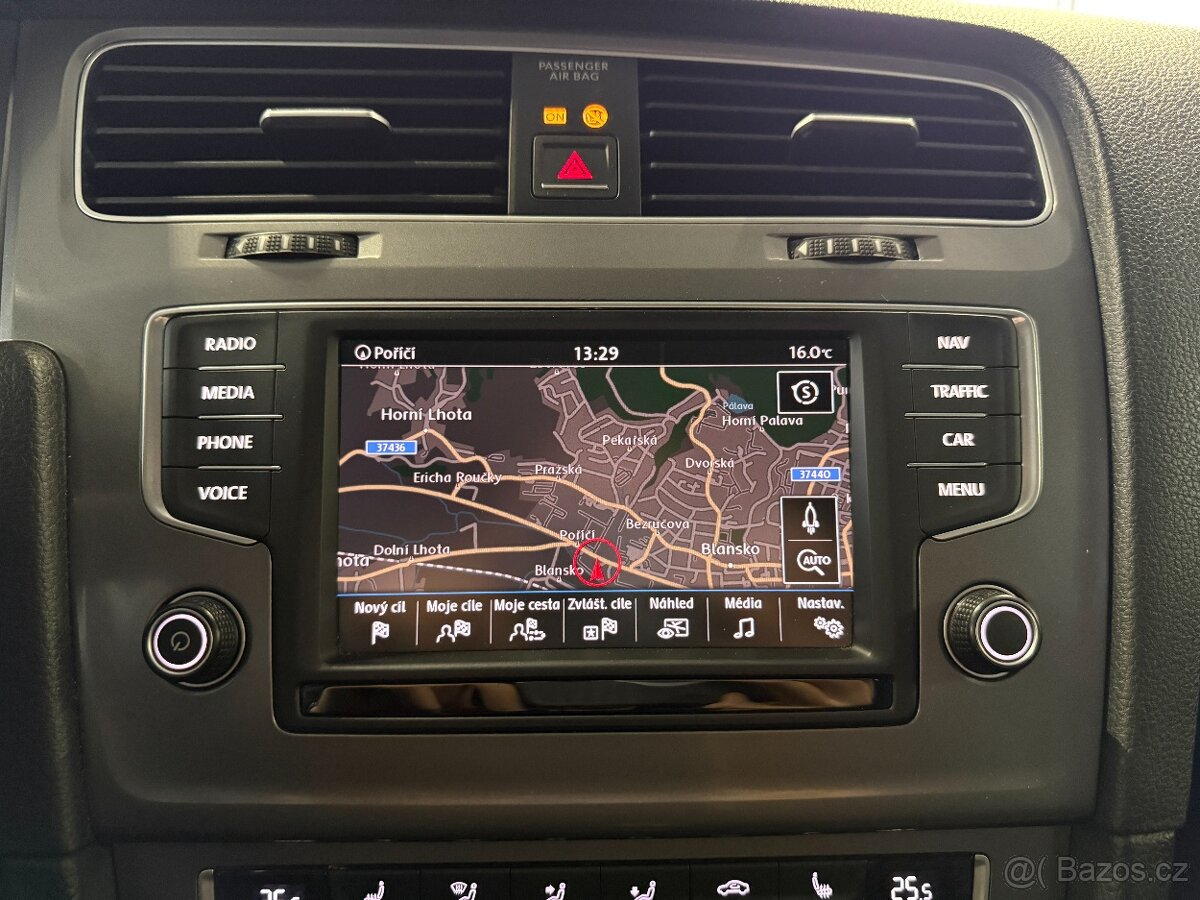 Volkswagen Golf 1,2 TSI 81kW,LOUNGE,SERVISKA - 17